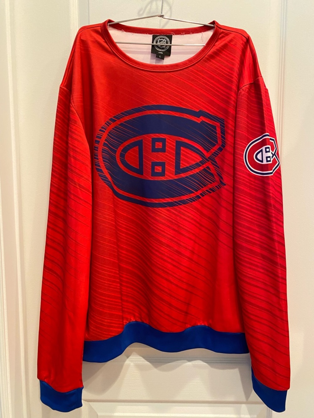 Montreal Canadiens Red Hockey Sweatshirt with Blue Logo - New